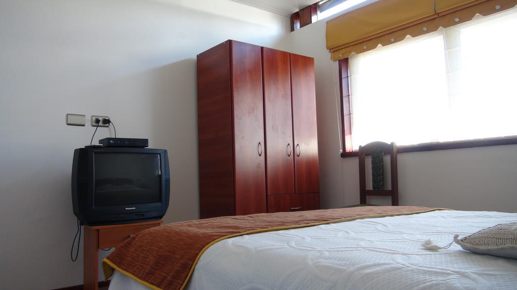 Hostal Los Avellanos 特木科 外观 照片