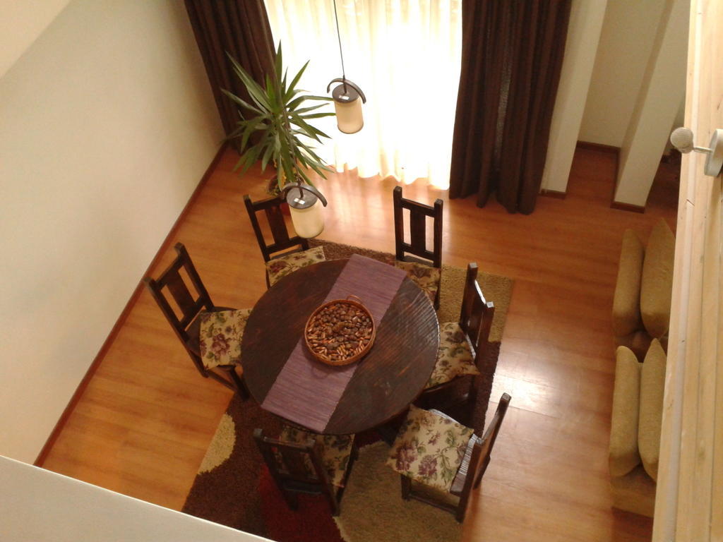 Hostal Los Avellanos 特木科 外观 照片