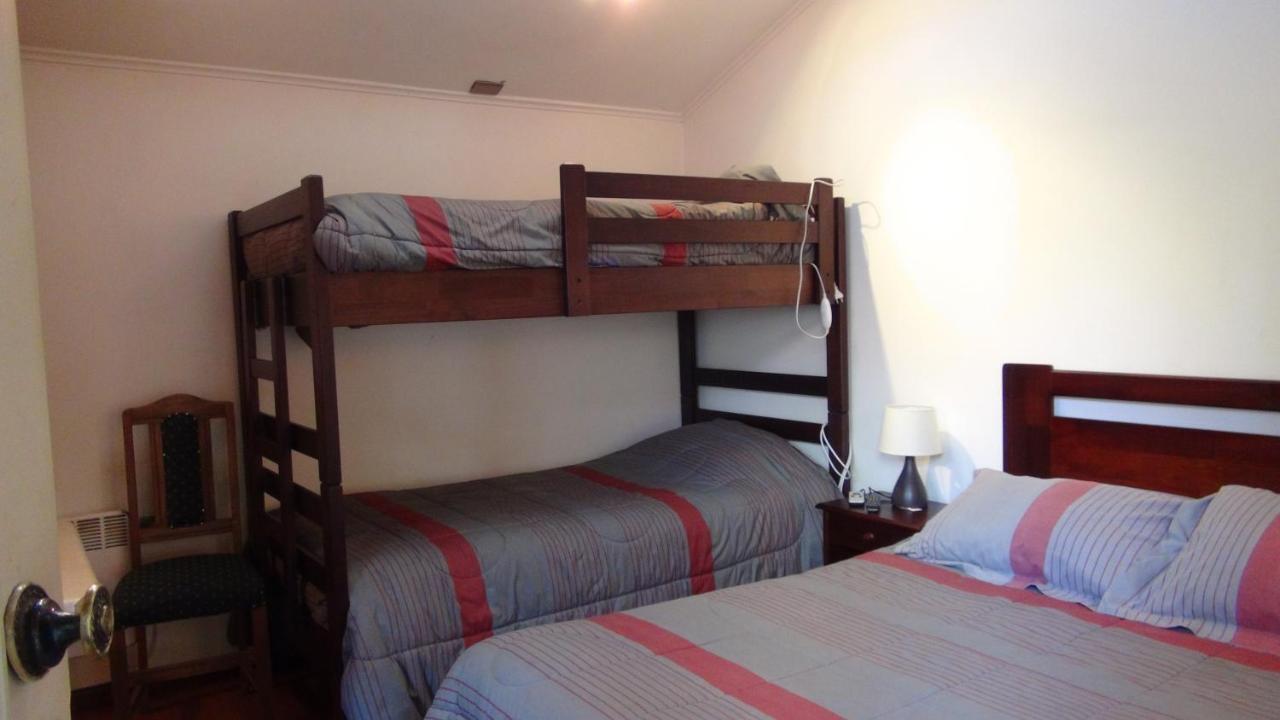 Hostal Los Avellanos 特木科 外观 照片
