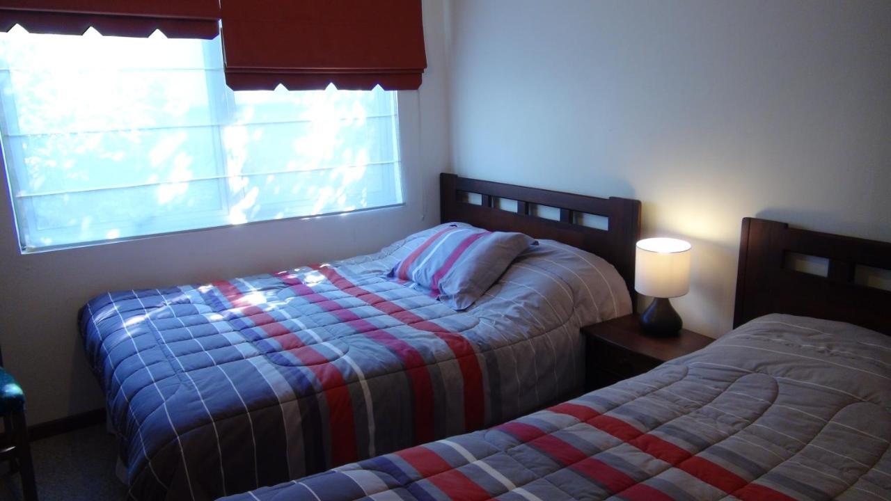 Hostal Los Avellanos 特木科 外观 照片